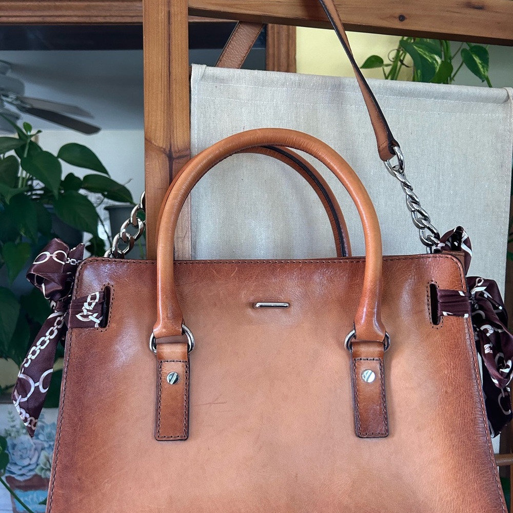 Michael Michael Kors Hamilton leather bag